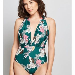 ModCloth The Lauren one piece bathing suit